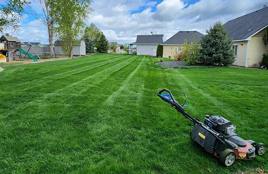 Commercial mowing for a perfect lawn in Kuna id